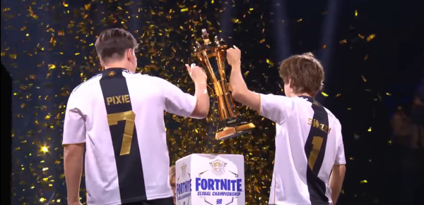 Fortnite Global Championship 2026で優勝したSwizzyとPixie